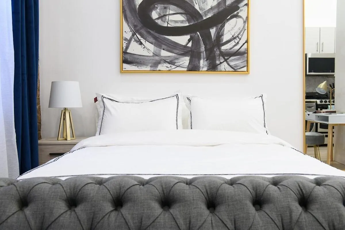 62-2B New Studio Prime Ues W&D In Unit New York